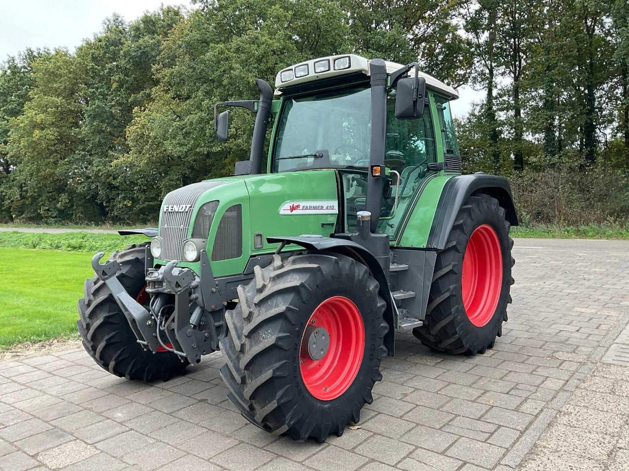 2000 FENDT FARMER 410 VARIO ALL-WHEEL DRIVE FARM TRACTOR - Трактор: фото 1 2000 FENDT FARMER 410 VARIO ALL-WHEEL DRIVE FARM TRACTOR - Трактор: фото 1