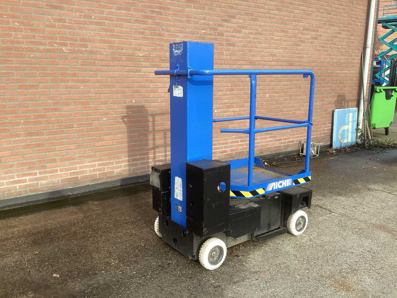 2008 AICHI SV 04 B AERIAL PLATFORM - Подъёмник: фото 4 2008 AICHI SV 04 B AERIAL PLATFORM - Подъёмник: фото 4