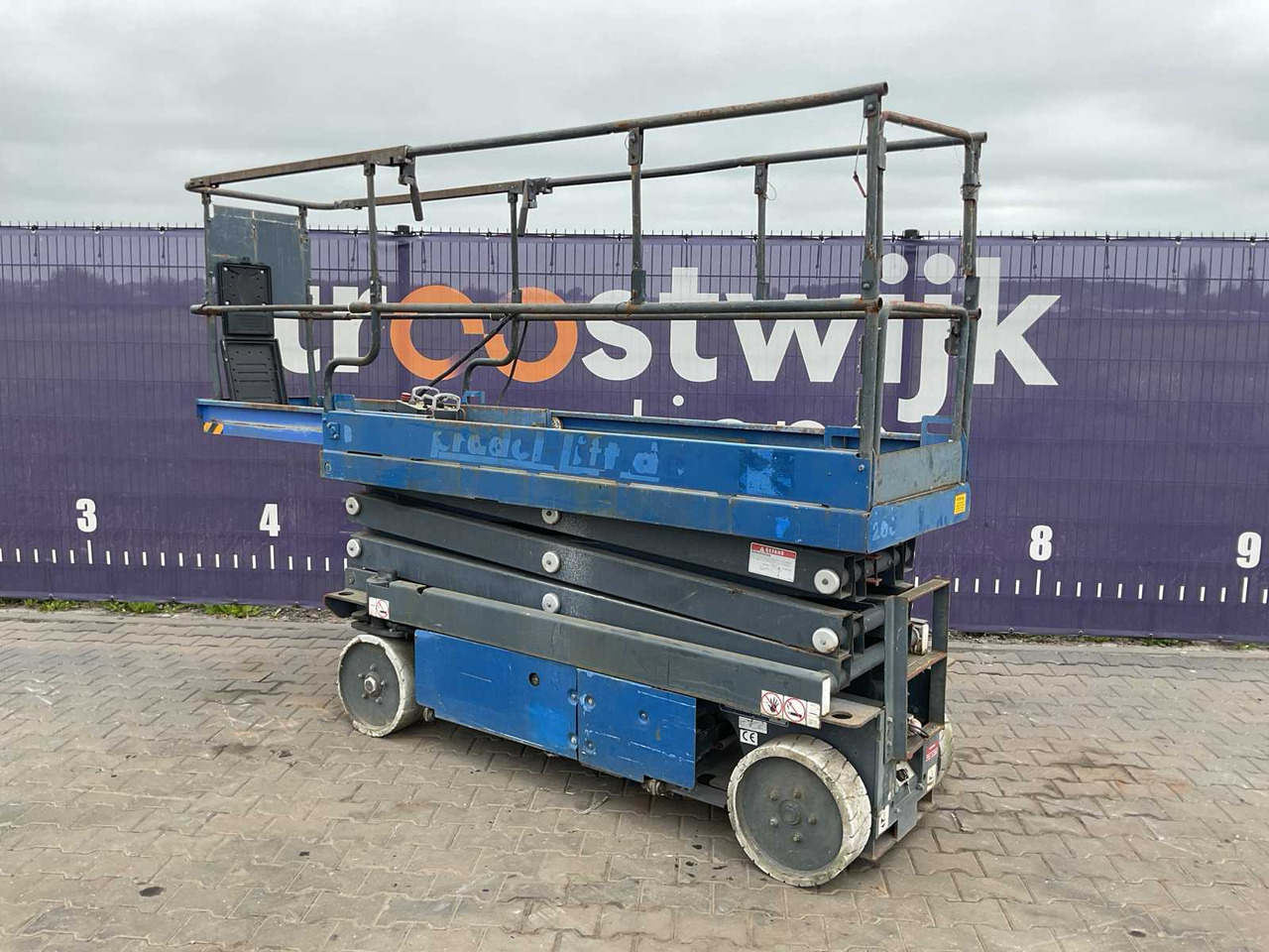 2008 - AICHI - SV060NL - SCISSOR LIFT - Подъёмник: фото 4 2008 - AICHI - SV060NL - SCISSOR LIFT - Подъёмник: фото 4