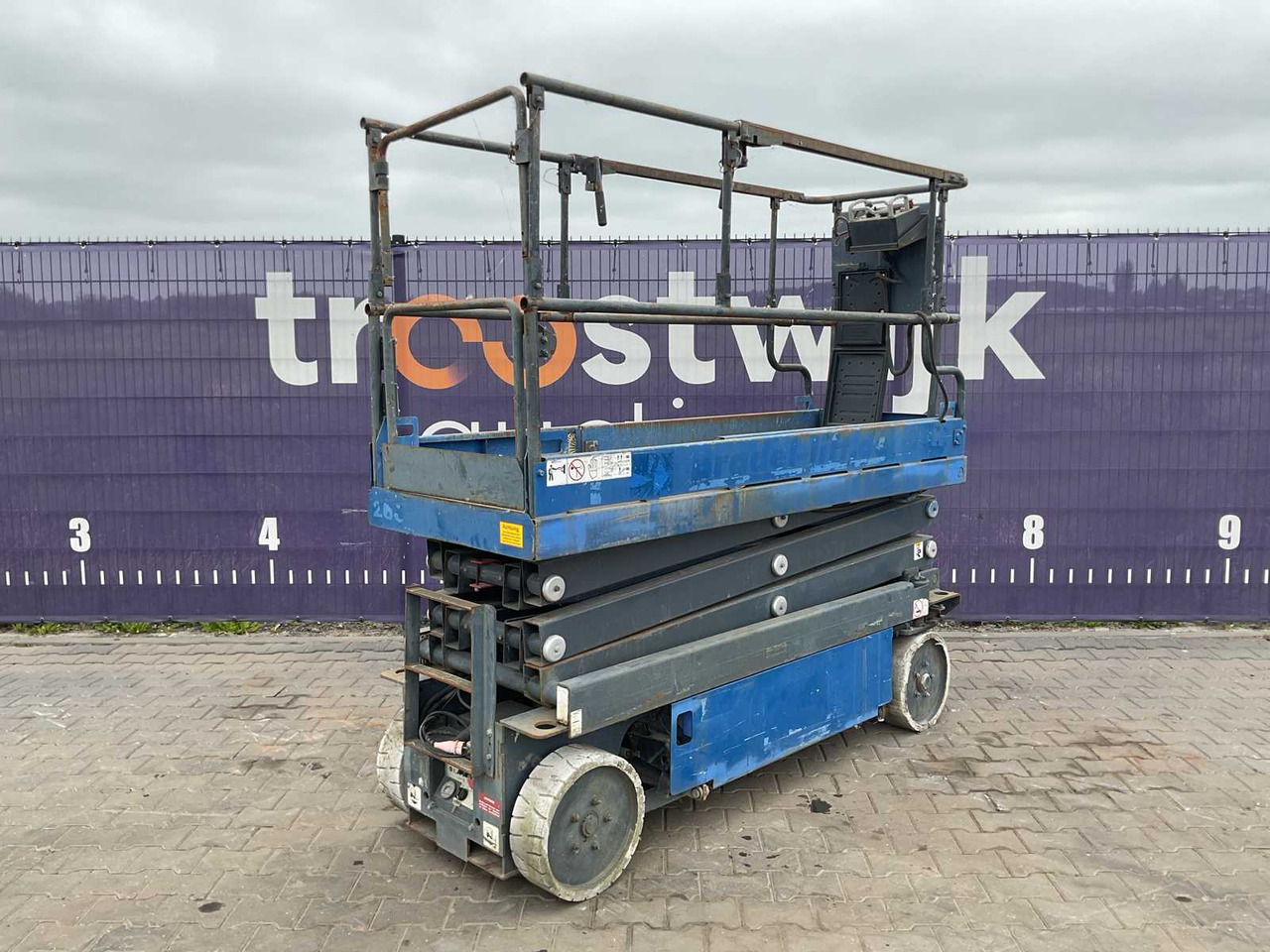 2008 - AICHI - SV060NL - SCISSOR LIFT - Подъёмник: фото 3 2008 - AICHI - SV060NL - SCISSOR LIFT - Подъёмник: фото 3