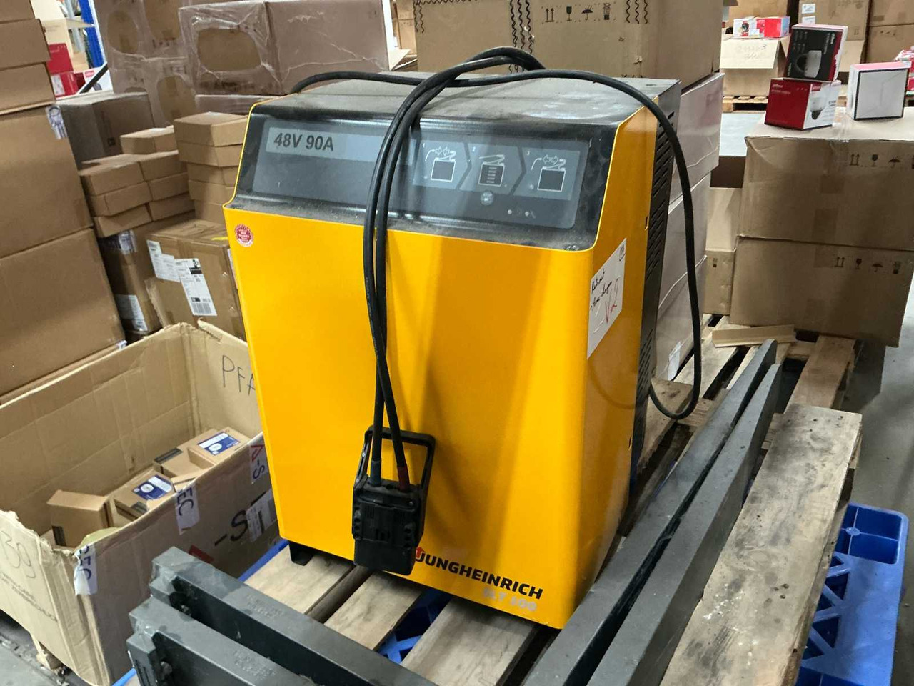 Вилочный погрузчик 2013 JUNGHEINRICH ETV C20 FORKLIFT: фото 43 Вилочный погрузчик 2013 JUNGHEINRICH ETV C20 FORKLIFT: фото 43