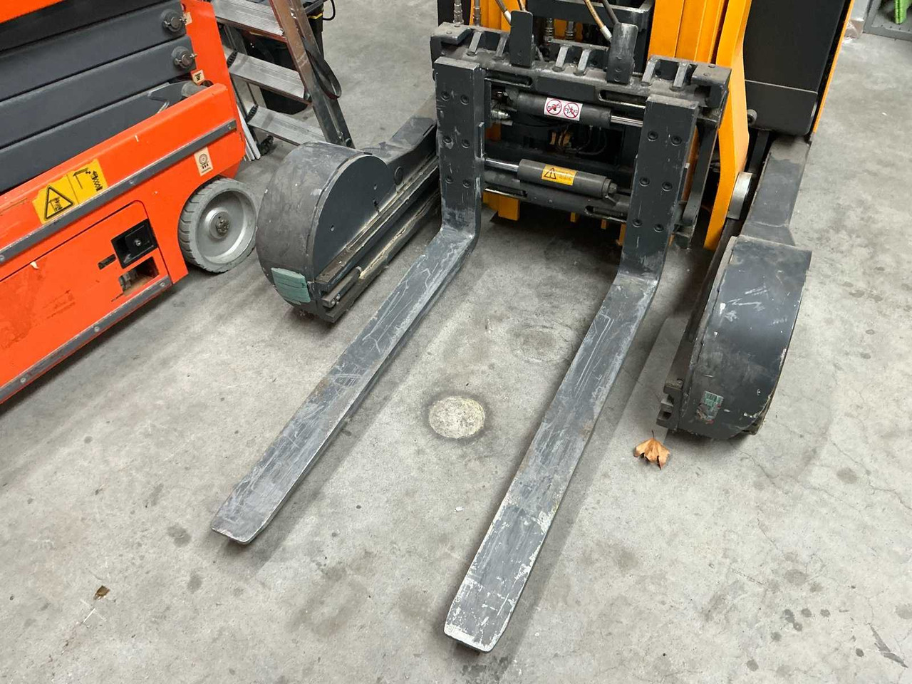 Вилочный погрузчик 2013 JUNGHEINRICH ETV C20 FORKLIFT: фото 15 Вилочный погрузчик 2013 JUNGHEINRICH ETV C20 FORKLIFT: фото 15