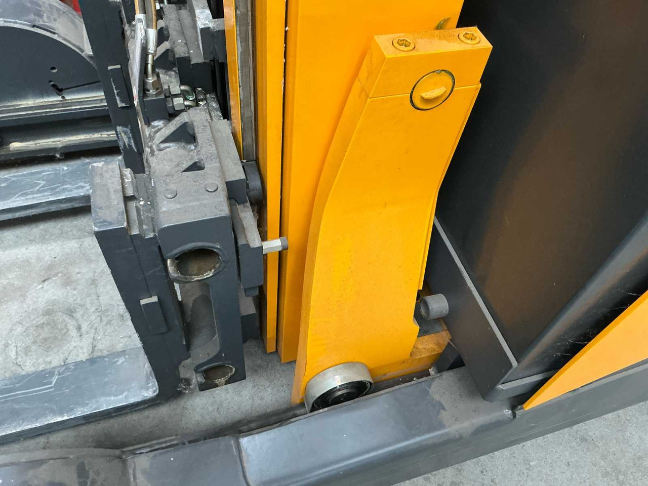 Вилочный погрузчик 2013 JUNGHEINRICH ETV C20 FORKLIFT: фото 20 Вилочный погрузчик 2013 JUNGHEINRICH ETV C20 FORKLIFT: фото 20