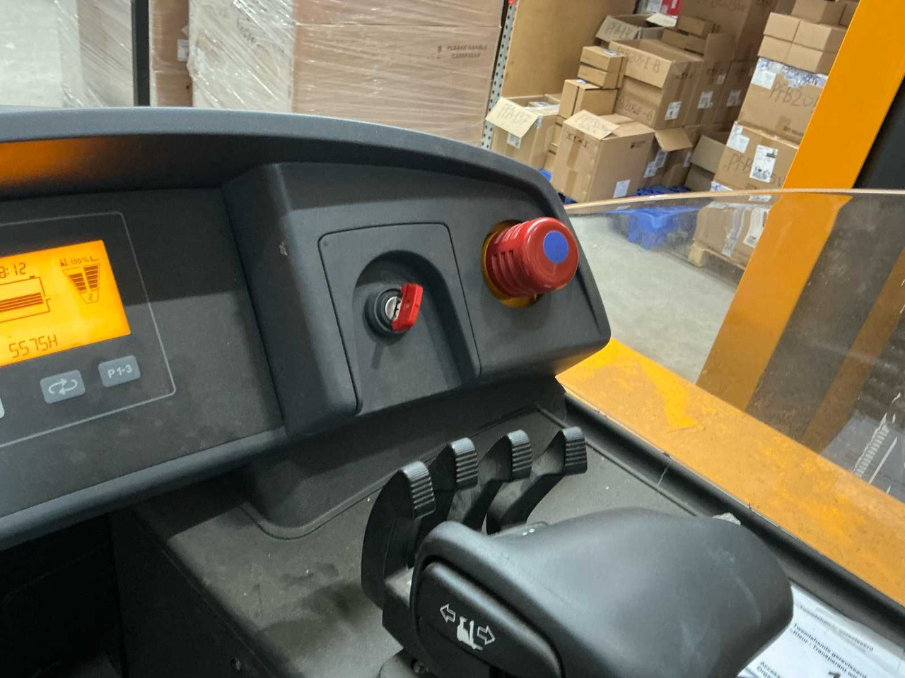 Вилочный погрузчик 2013 JUNGHEINRICH ETV C20 FORKLIFT: фото 34 Вилочный погрузчик 2013 JUNGHEINRICH ETV C20 FORKLIFT: фото 34