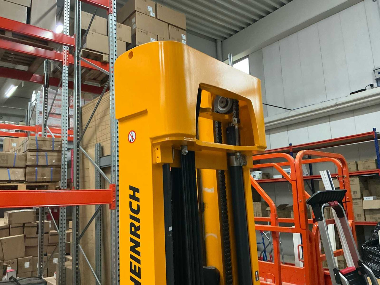 Вилочный погрузчик 2013 JUNGHEINRICH ETV C20 FORKLIFT: фото 39 Вилочный погрузчик 2013 JUNGHEINRICH ETV C20 FORKLIFT: фото 39