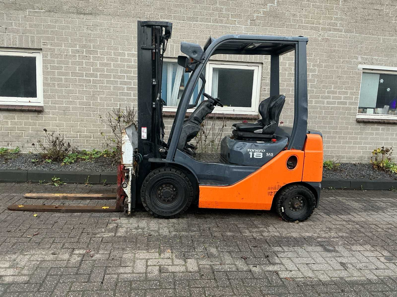 2013 TOYOTA 02-8FDF18 FORKLIFT - Вилочный погрузчик: фото 4 2013 TOYOTA 02-8FDF18 FORKLIFT - Вилочный погрузчик: фото 4