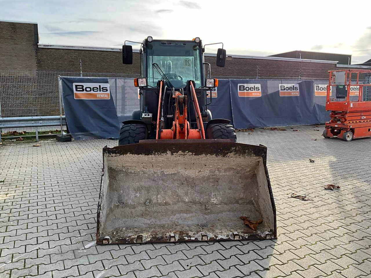 2015 KOMATSU WA-70-7 ARTICULATED WHEEL LOADER 4X4 - Колёсный погрузчик: фото 3 2015 KOMATSU WA-70-7 ARTICULATED WHEEL LOADER 4X4 - Колёсный погрузчик: фото 3