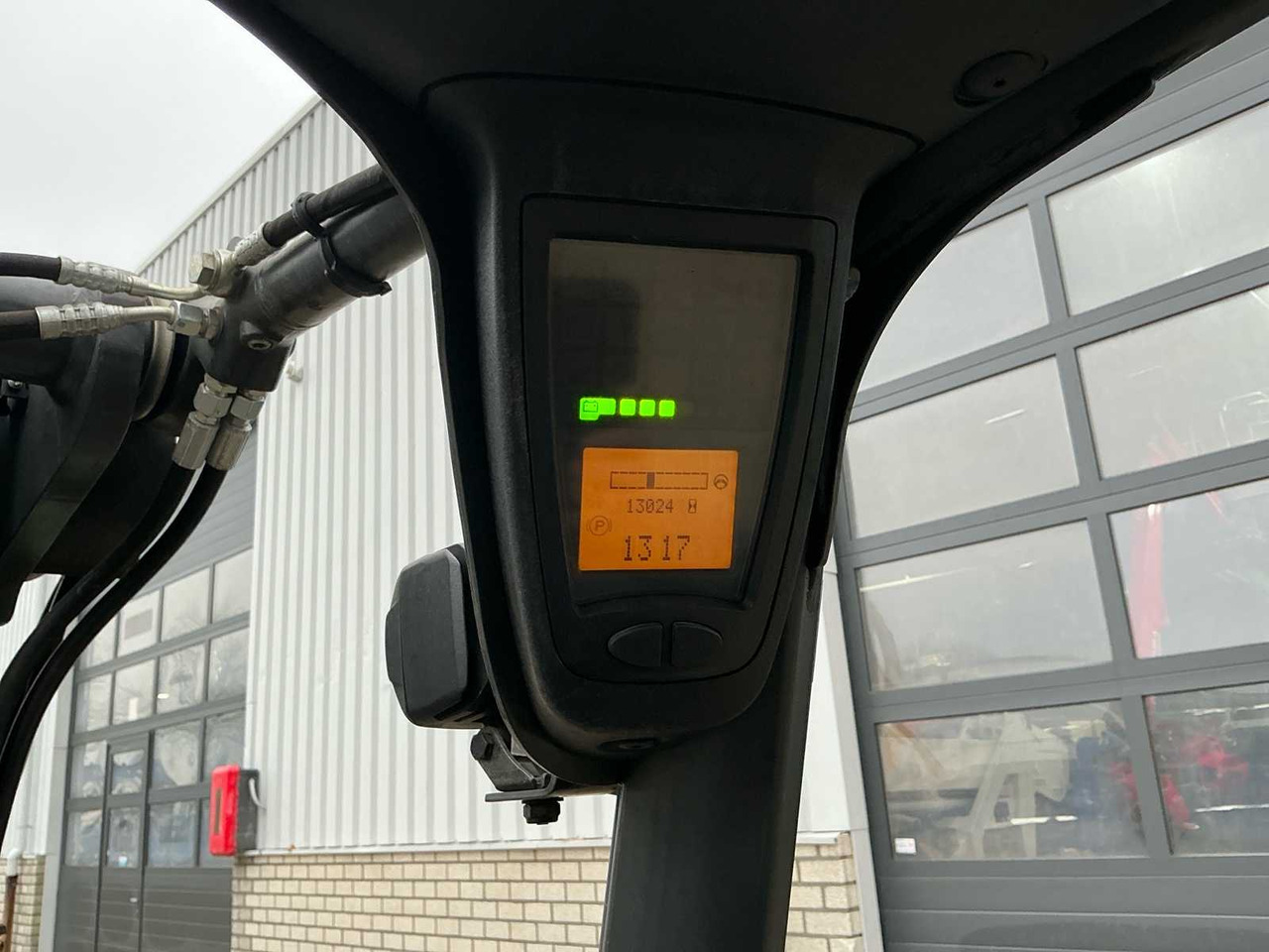 Вилочный погрузчик 2015 LINDE E16H-02 EVO FORKLIFT: фото 6