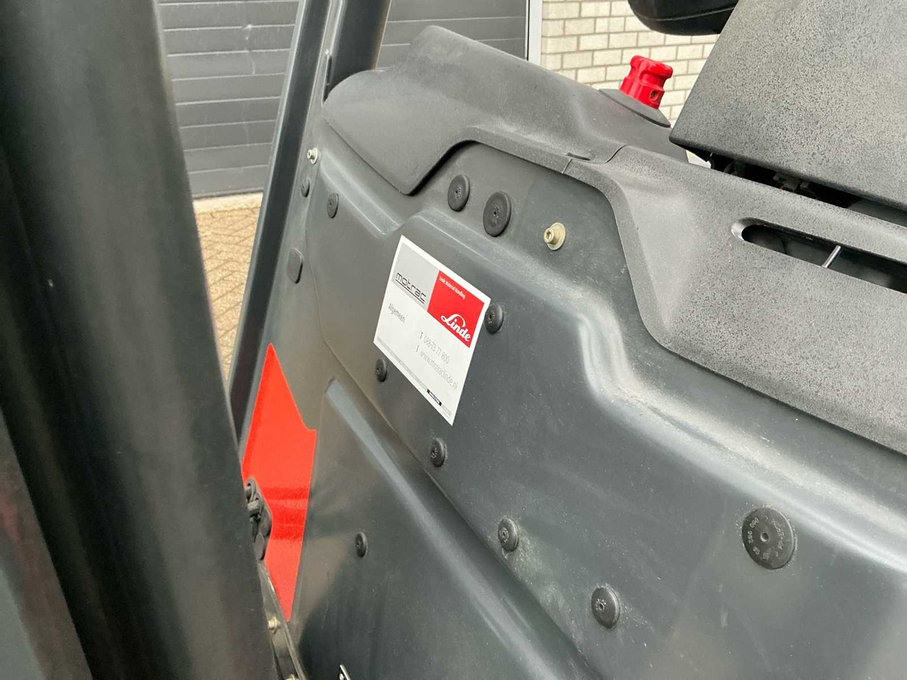 Вилочный погрузчик 2015 LINDE E16H-02 EVO FORKLIFT: фото 12