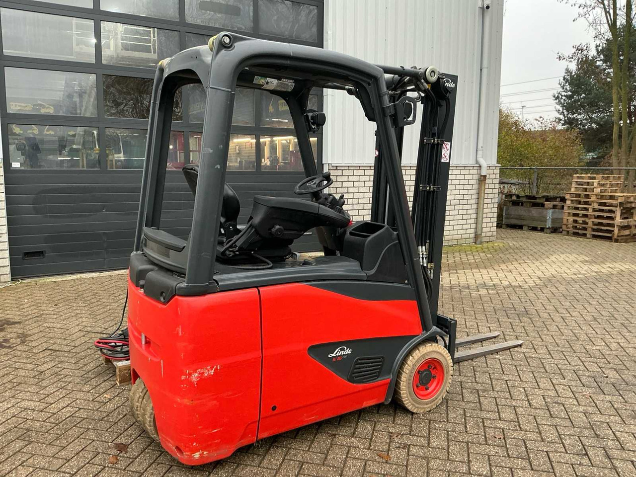 Вилочный погрузчик 2015 LINDE E16H-02 EVO FORKLIFT: фото 17