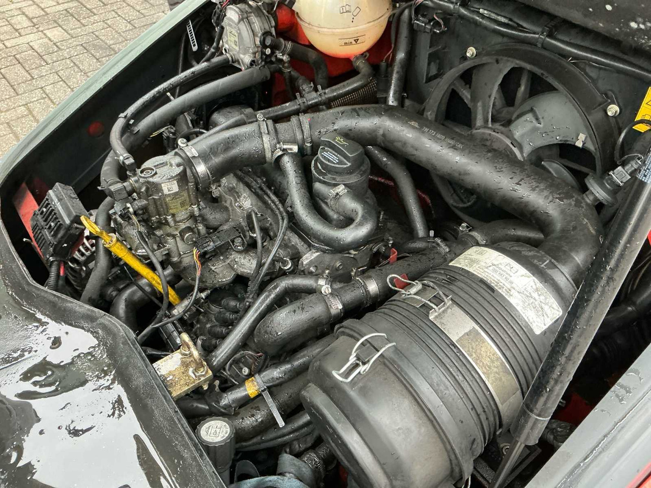 2015 LINDE H20T-01 FORKLIFT TRUCK - Вилочный погрузчик: фото 2 2015 LINDE H20T-01 FORKLIFT TRUCK - Вилочный погрузчик: фото 2