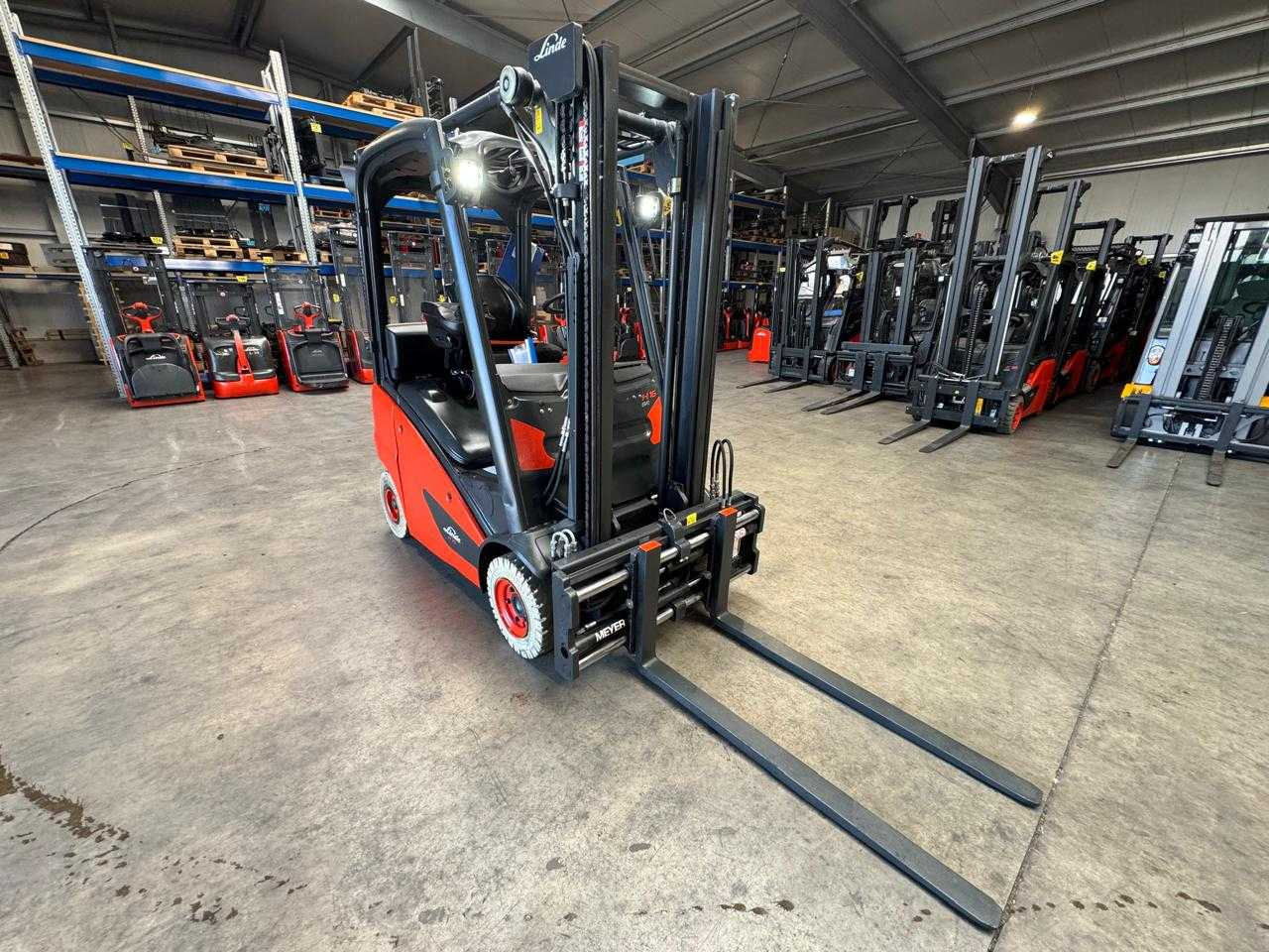 2017 SERVICE + UVV 10/2026 LINDE H16T 1,600KG 3RD + 4TH VALVE FORK ADJUSTER GAS FORKLIFT 6,710 HOURS - Вилочный погрузчик: фото 1 2017 SERVICE + UVV 10/2026 LINDE H16T 1,600KG 3RD + 4TH VALVE FORK ADJUSTER GAS FORKLIFT 6,710 HOURS - Вилочный погрузчик: фото 1