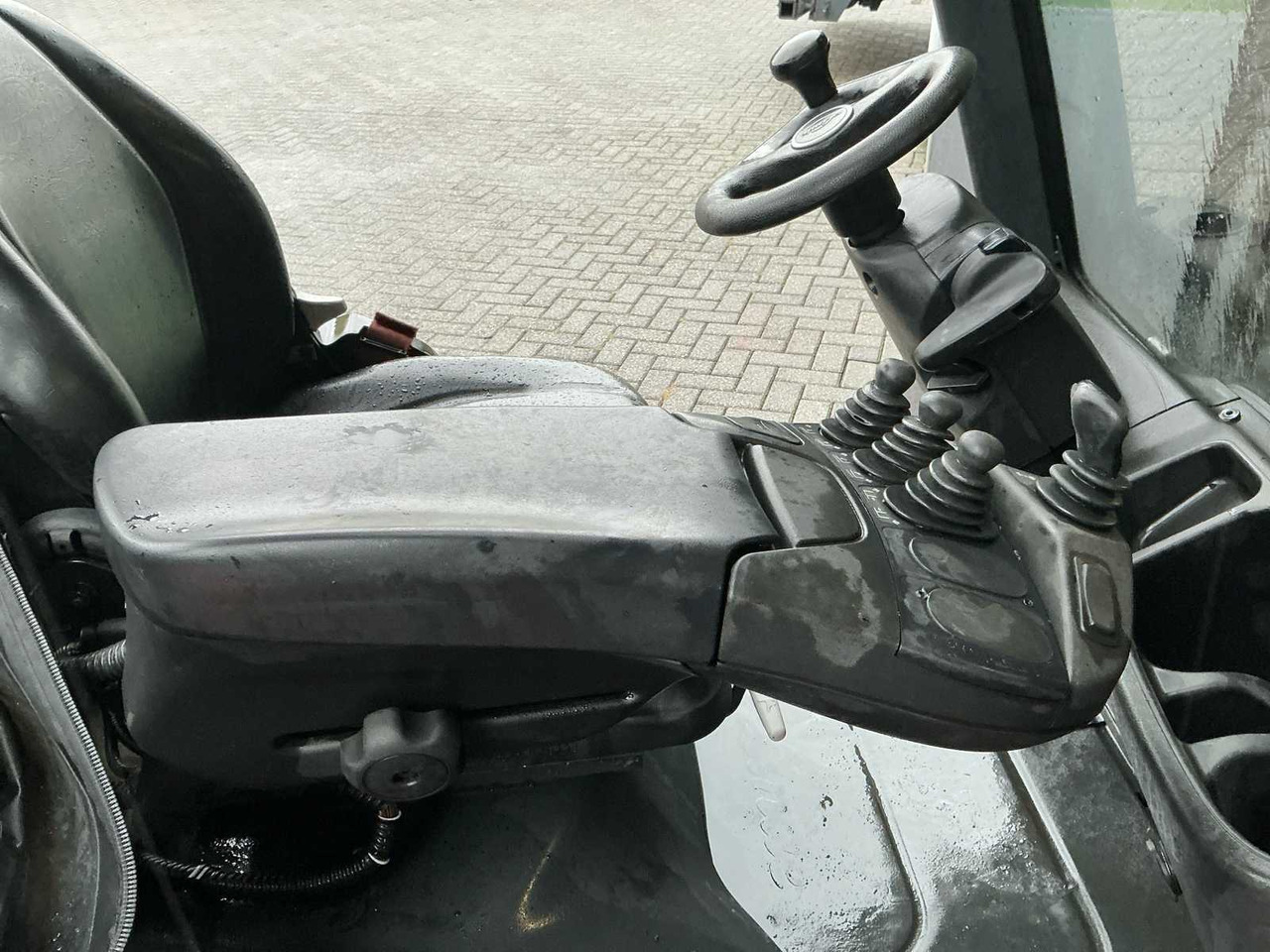 2019 LINDE H20T-01 FORKLIFT TRUCK - Вилочный погрузчик: фото 5 2019 LINDE H20T-01 FORKLIFT TRUCK - Вилочный погрузчик: фото 5