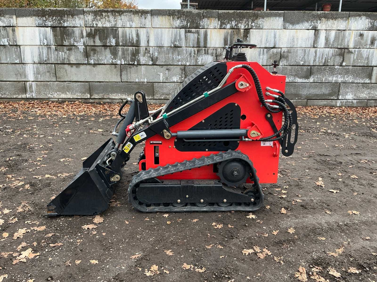 2025 LIHUE T360 SKID STEER LOADER UNUSED - Гусеничный мини-погрузчик: фото 2 2025 LIHUE T360 SKID STEER LOADER UNUSED - Гусеничный мини-погрузчик: фото 2