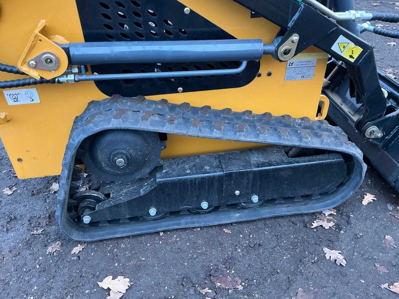 Гусеничный мини-погрузчик 2025 LIHUE T360 SKID STEER LOADER UNUSED: фото 11 Гусеничный мини-погрузчик 2025 LIHUE T360 SKID STEER LOADER UNUSED: фото 11