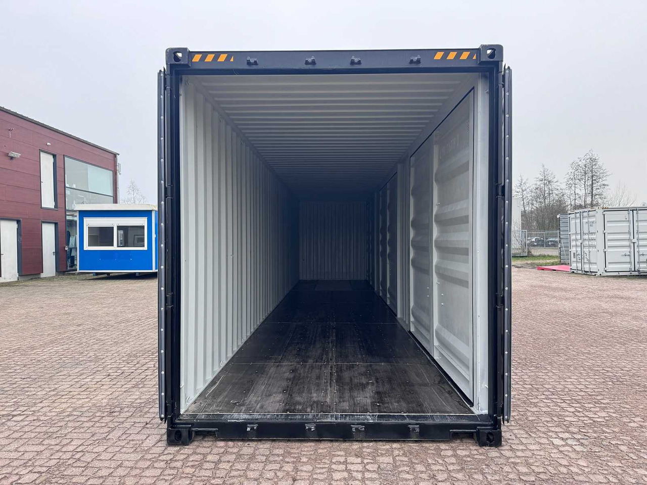 Морской контейнер 40ft HQ High Cube shipping container with 3 side doors: фото 11