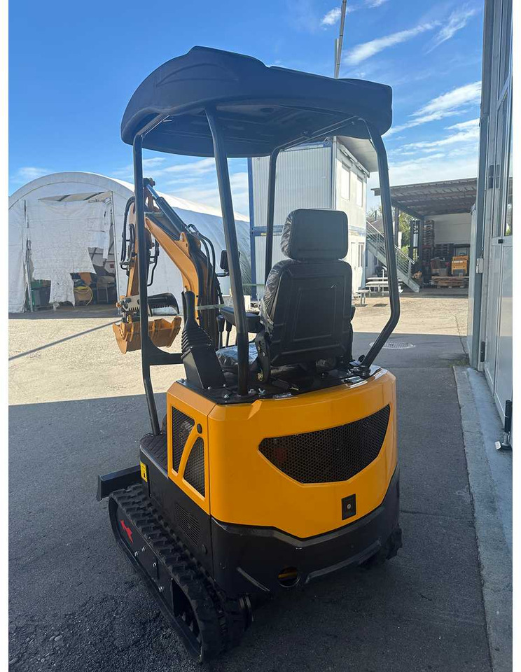 Baggerboss HT 15 - Мини-экскаватор: фото 2 Baggerboss HT 15 - Мини-экскаватор: фото 2