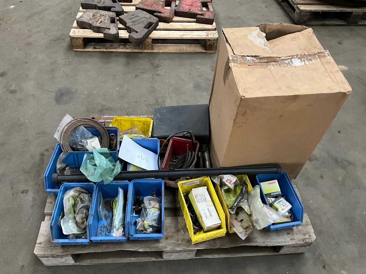 CLAAS 870 PARTS - Кормоуборочный комбайн: фото 1 CLAAS 870 PARTS - Кормоуборочный комбайн: фото 1