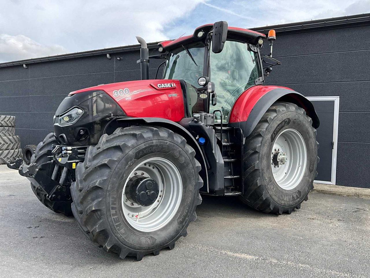 Case IH Optimaal 300 AFS CVX - Трактор: фото 1 Case IH Optimaal 300 AFS CVX - Трактор: фото 1