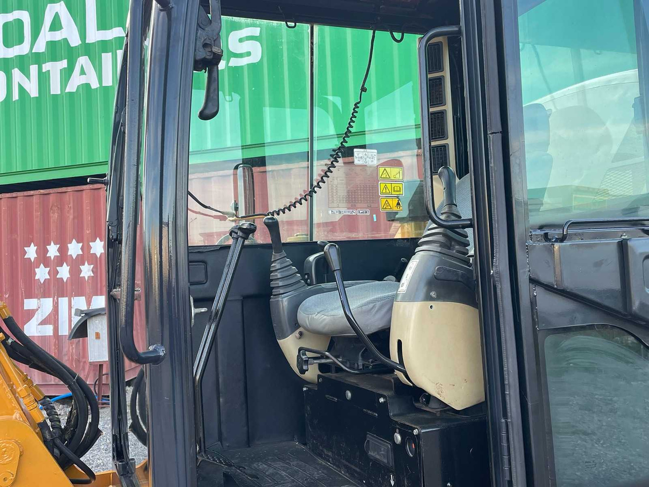 Мини-экскаватор Caterpillar 306: фото 22 Мини-экскаватор Caterpillar 306: фото 22