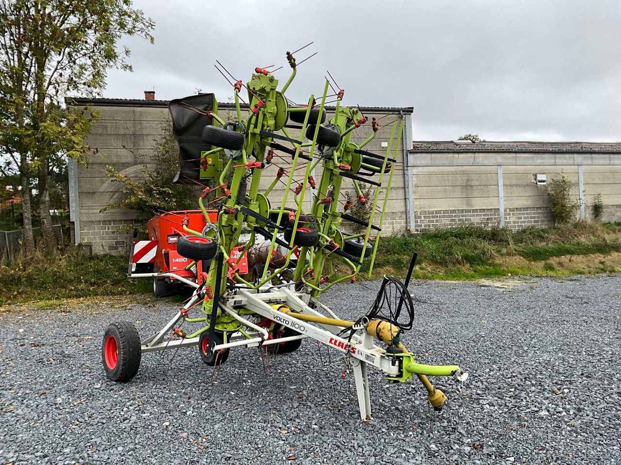 Claas Volto 1100T - Техника для сенозаготовки: фото 3 Claas Volto 1100T - Техника для сенозаготовки: фото 3