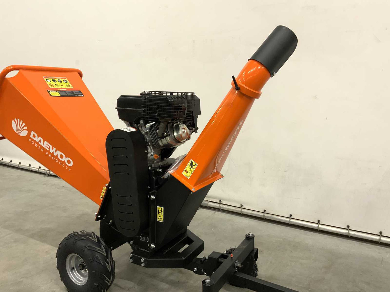 Daewoo DWFKCC350PRO - Измельчитель древесины: фото 4 Daewoo DWFKCC350PRO - Измельчитель древесины: фото 4