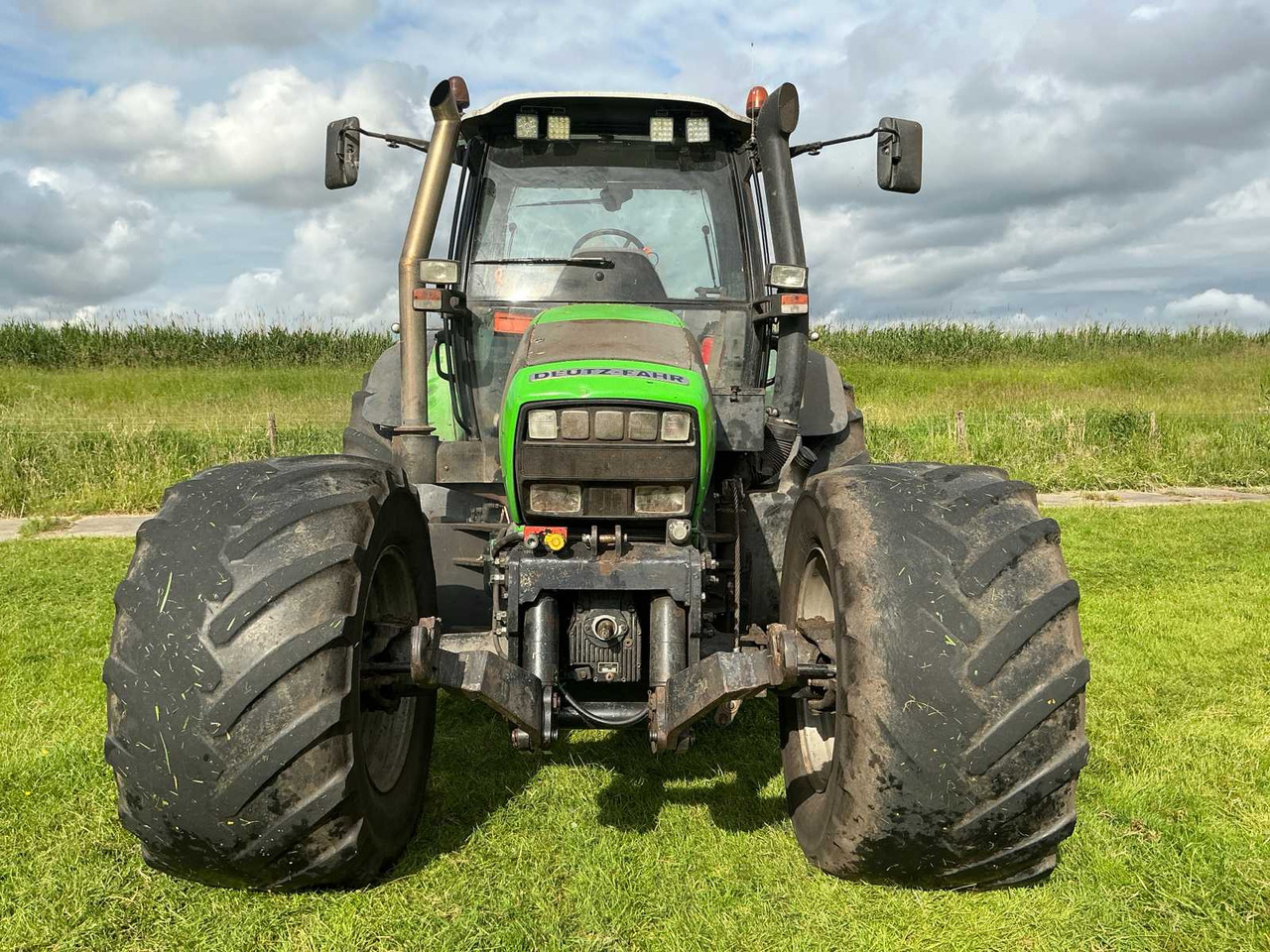 Deutz-fahr Agrotron M620 - Трактор: фото 2 Deutz-fahr Agrotron M620 - Трактор: фото 2