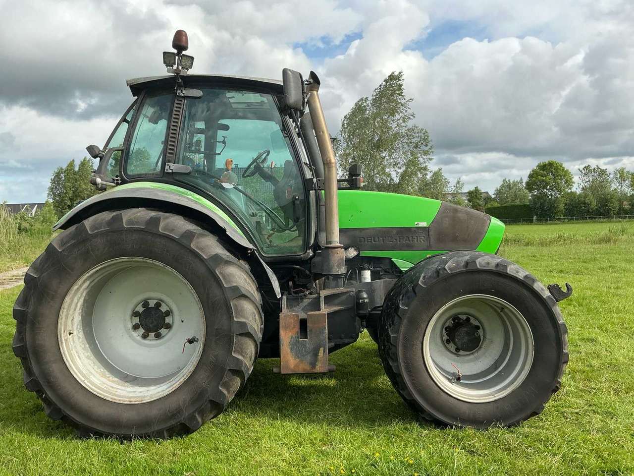 Deutz-fahr Agrotron M620 - Трактор: фото 4 Deutz-fahr Agrotron M620 - Трактор: фото 4