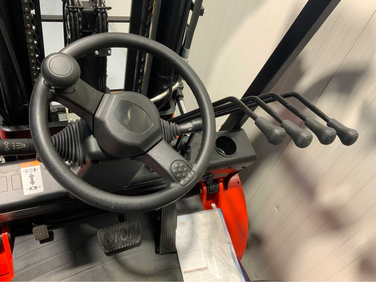 Вилочный погрузчик EP 3500KG LIFTING CAPACITY- 4.8 METER PLYWOOD, FREE-LIFT, SIDE-SHIFT FORKLIFT: фото 10