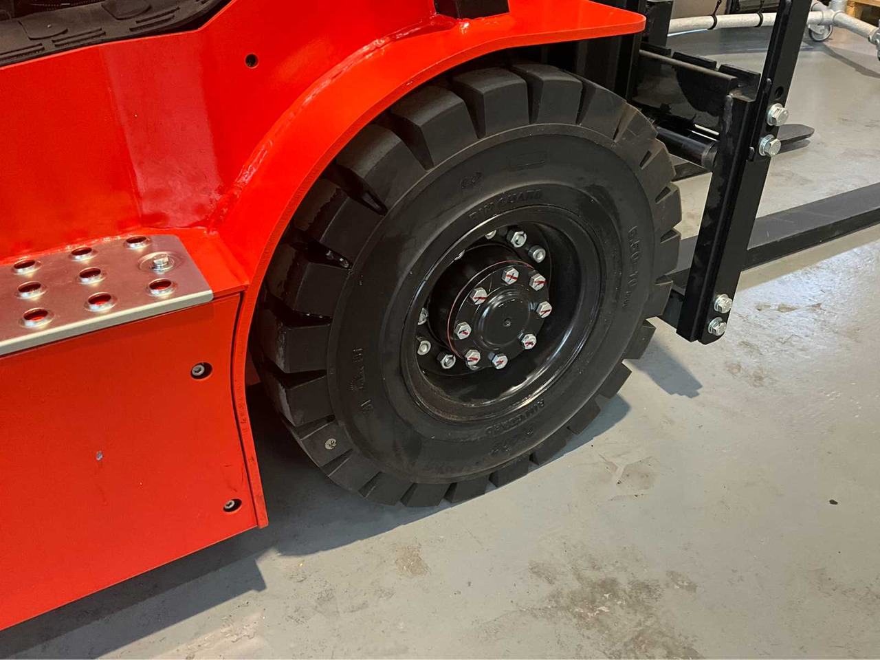 Вилочный погрузчик EP - EFL 181 - 4.8 METER TRIPLEX, LI-ION, FREE-LIFT, SIDE-SHIFT - FORKLIFT: фото 28