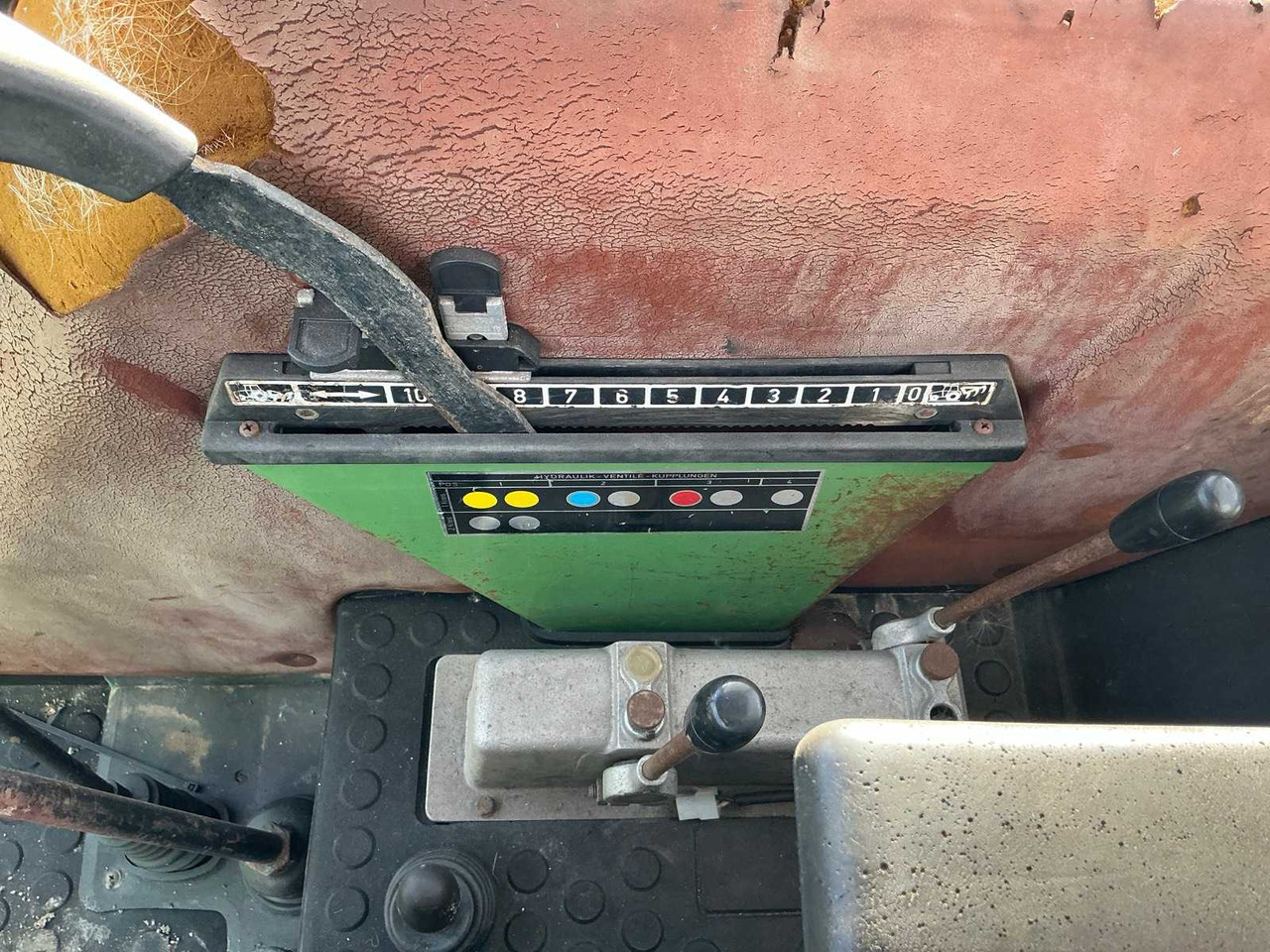 Трактор FENDT FARMER 309 LSA TURBOMATIK FOUR-WHEEL DRIVE AGRICULTURAL TRACTOR: фото 22 Трактор FENDT FARMER 309 LSA TURBOMATIK FOUR-WHEEL DRIVE AGRICULTURAL TRACTOR: фото 22