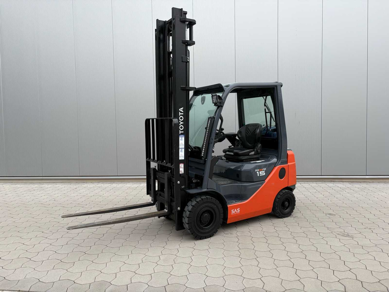 FORKLIFT TOYOTA 02-8FGF15 - Вилочный погрузчик: фото 3 FORKLIFT TOYOTA 02-8FGF15 - Вилочный погрузчик: фото 3