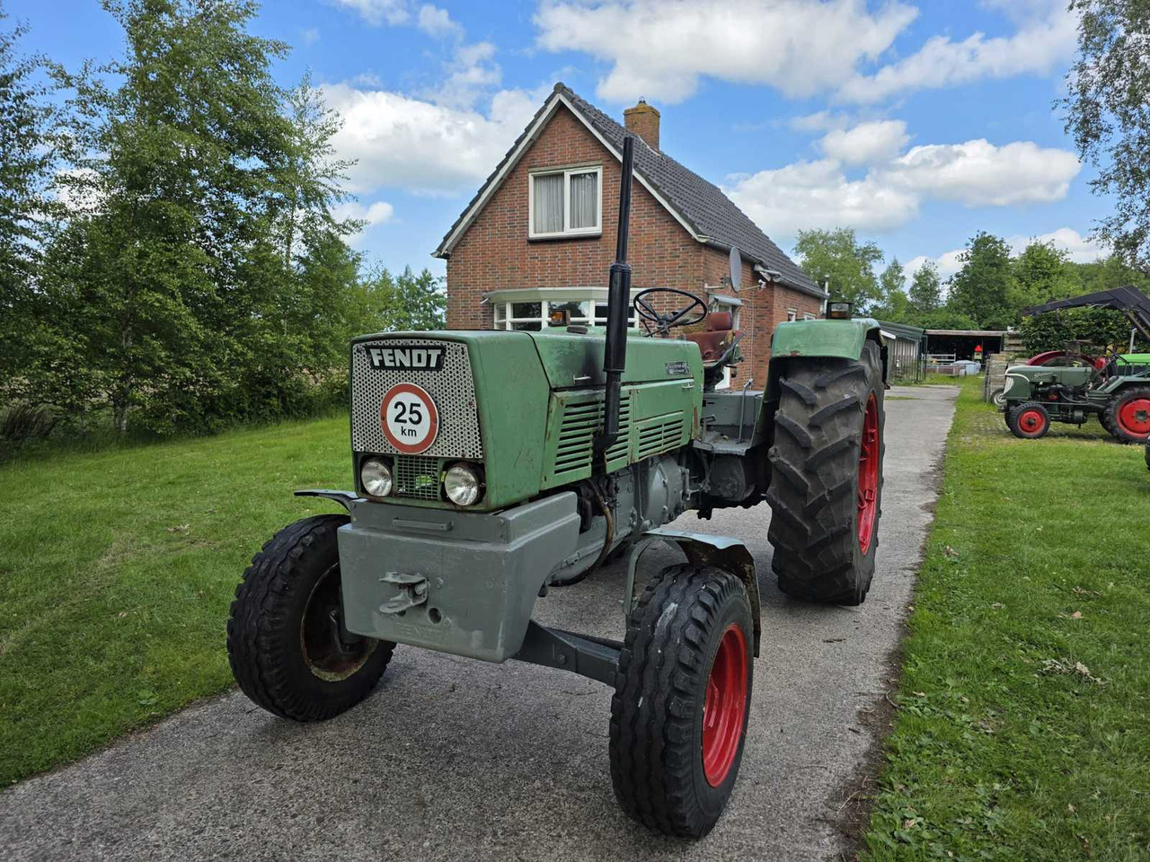 Fendt 610S - Трактор: фото 1 Fendt 610S - Трактор: фото 1