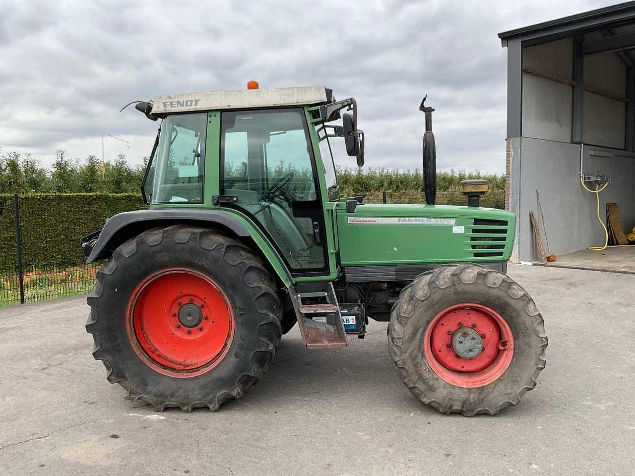 Fendt Farmer 309 - Трактор: фото 4 Fendt Farmer 309 - Трактор: фото 4