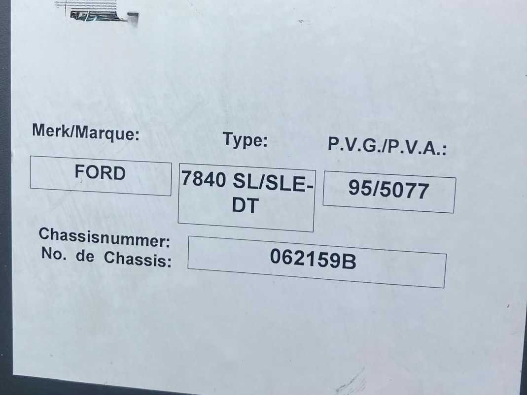 Ford 7840 SL - Трактор: фото 2 Ford 7840 SL - Трактор: фото 2