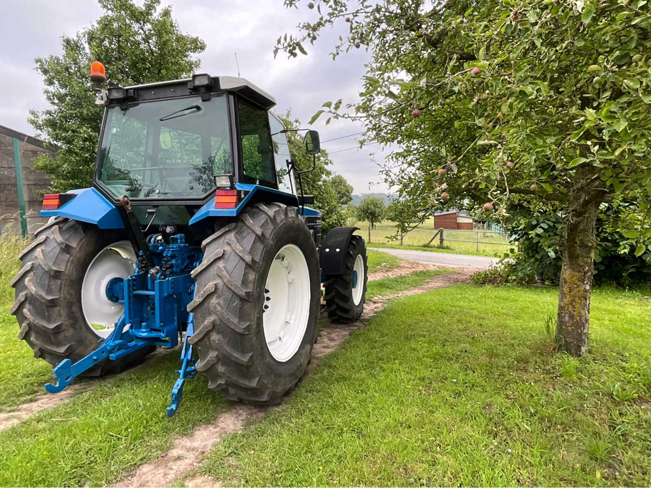 Ford 8340 - Трактор: фото 5 Ford 8340 - Трактор: фото 5