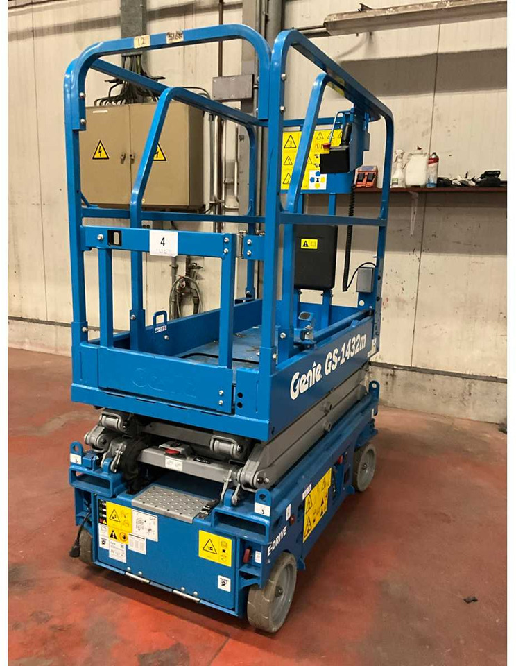 GENIE GD-1432M AERIAL PLATFORM - Подъёмник: фото 3 GENIE GD-1432M AERIAL PLATFORM - Подъёмник: фото 3