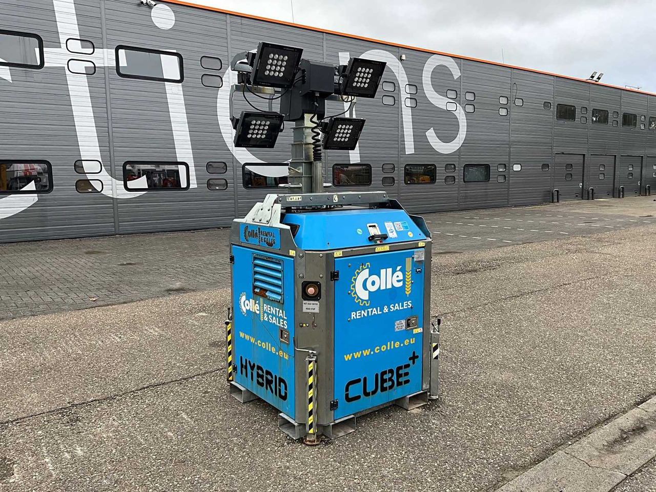 Generac Light Tower - Осветительная мачта: фото 1 Generac Light Tower - Осветительная мачта: фото 1