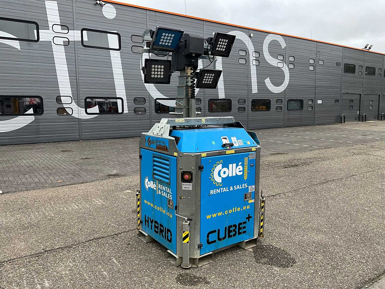 Generac Light Tower - Осветительная мачта: фото 1 Generac Light Tower - Осветительная мачта: фото 1