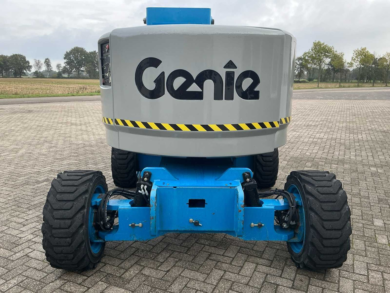Genie Z-45/25J - Подъёмник: фото 4 Genie Z-45/25J - Подъёмник: фото 4