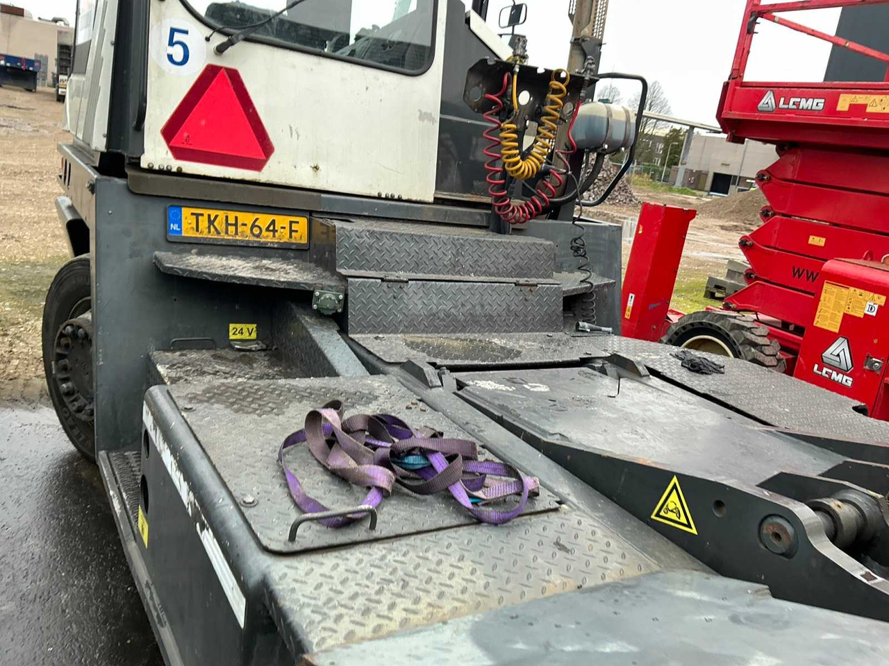 Грузовик 2002 TERBERG TERMINAL TRACTOR: фото 7 Грузовик 2002 TERBERG TERMINAL TRACTOR: фото 7