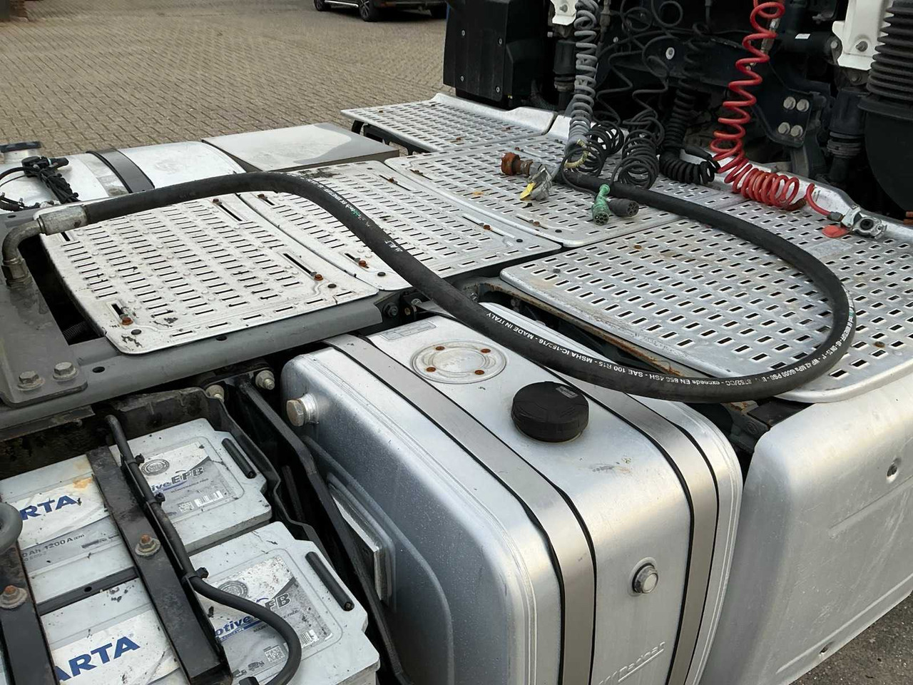 Грузовик 2015 DAF XF410 FT SEMI-TRAILER TRACTOR: фото 12