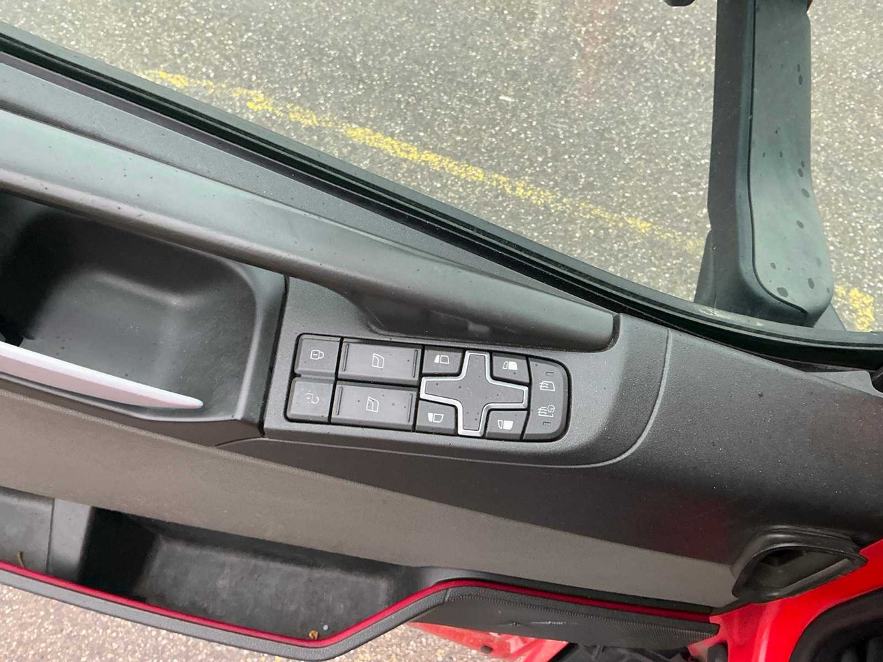 Грузовик 2018 VOLVO FH TRACTOR UNIT (74113-695): фото 17 Грузовик 2018 VOLVO FH TRACTOR UNIT (74113-695): фото 17