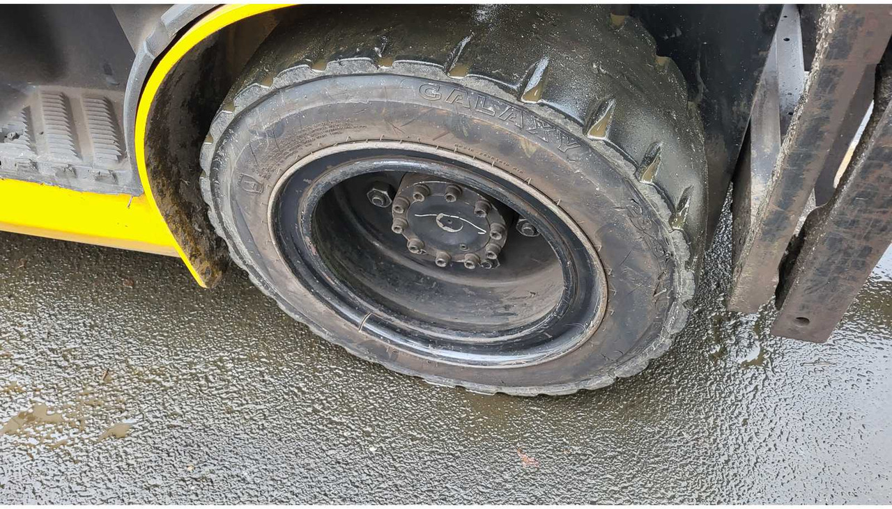 HYUNDAI 30D-9 DISEL FORKLIFT - Вилочный погрузчик: фото 3 HYUNDAI 30D-9 DISEL FORKLIFT - Вилочный погрузчик: фото 3