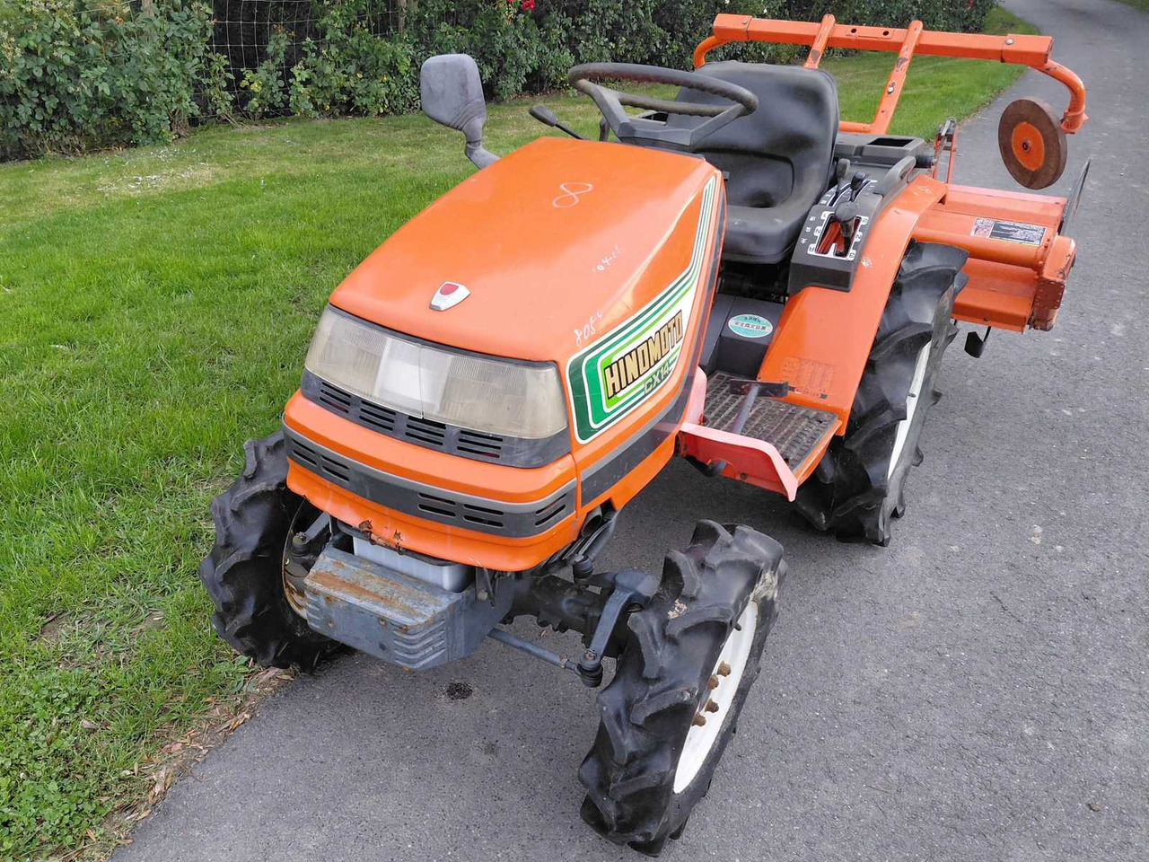 Hinomoto C14 - Минитрактор: фото 1 Hinomoto C14 - Минитрактор: фото 1