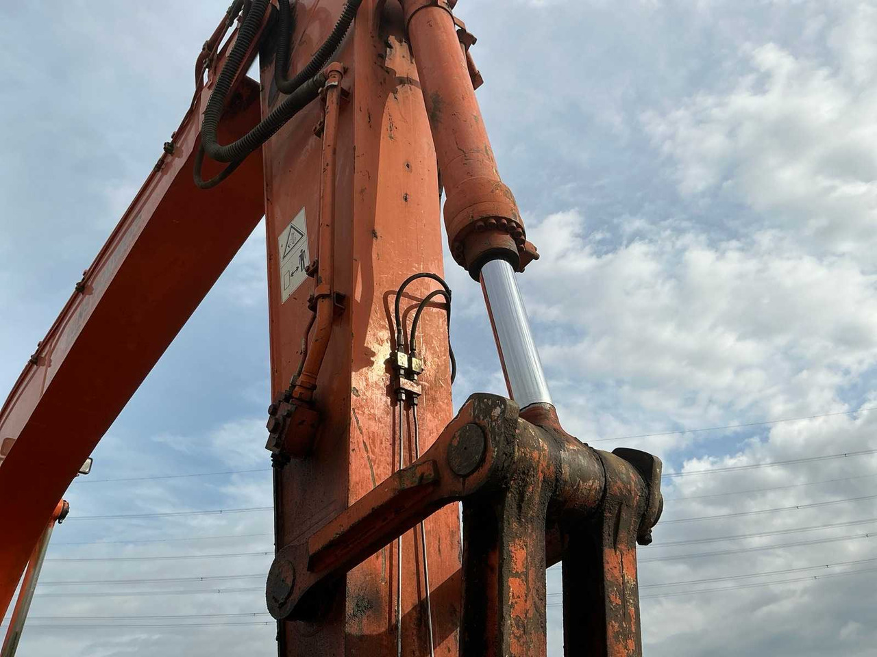 Гусеничный экскаватор Hitachi ZX280 Lc: фото 11