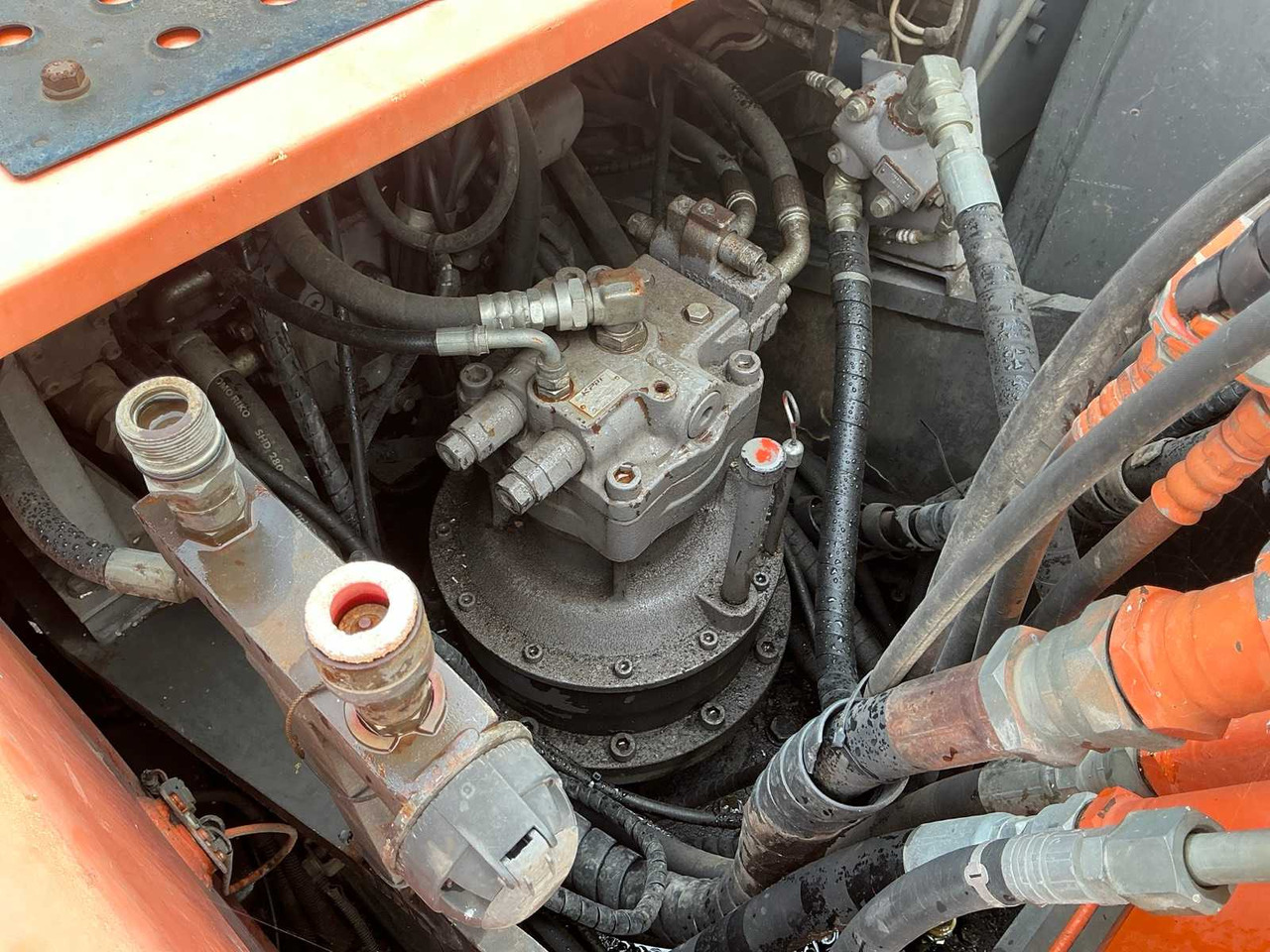 Гусеничный экскаватор Hitachi ZX280 Lc: фото 16