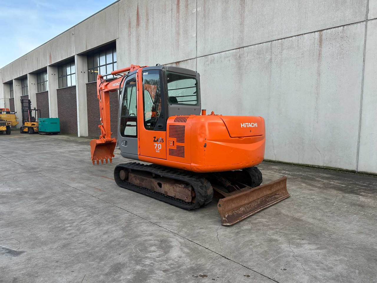 Гусеничный экскаватор Hitachi ZX70LC: фото 6