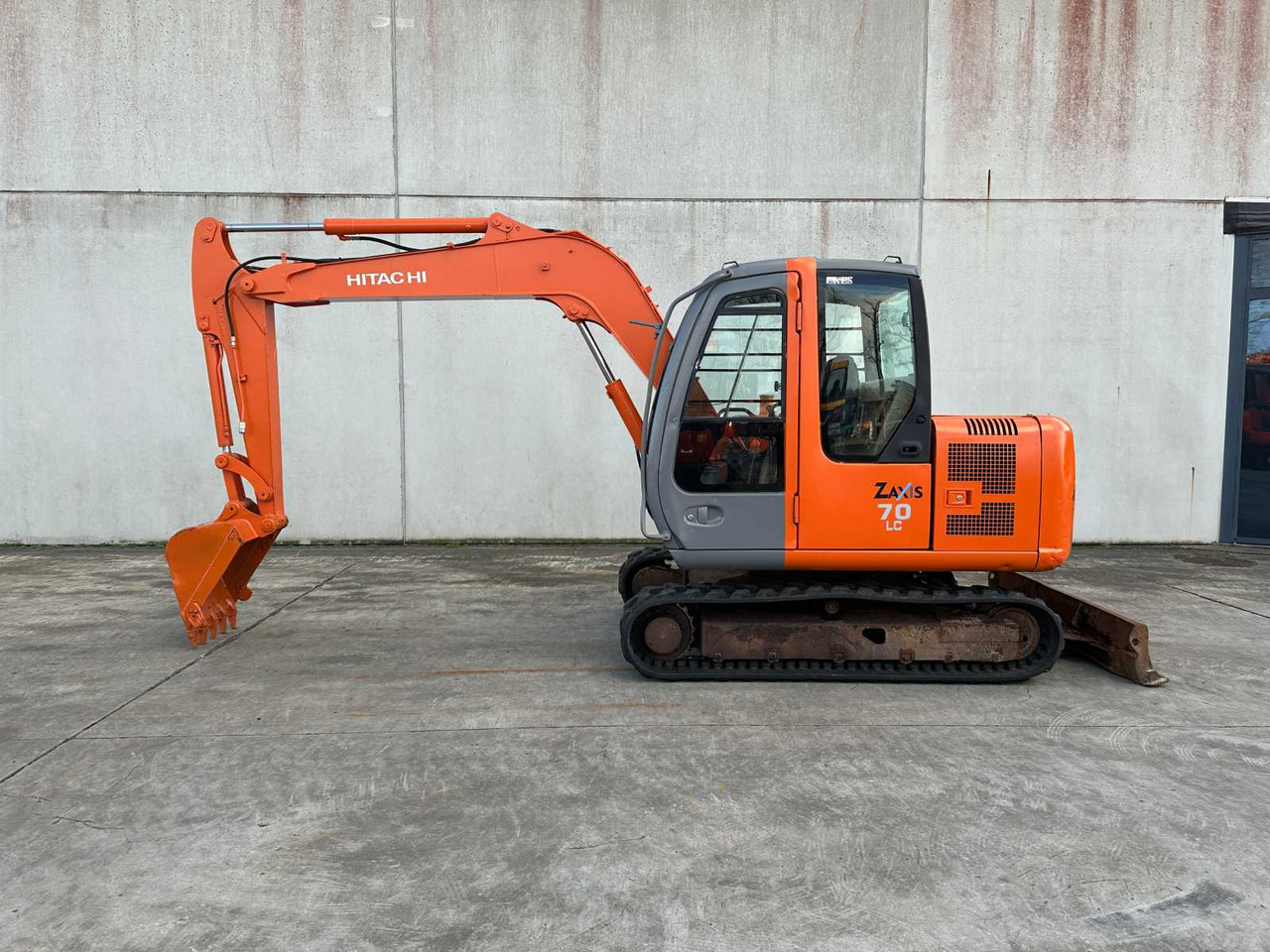 Гусеничный экскаватор Hitachi ZX70LC: фото 7