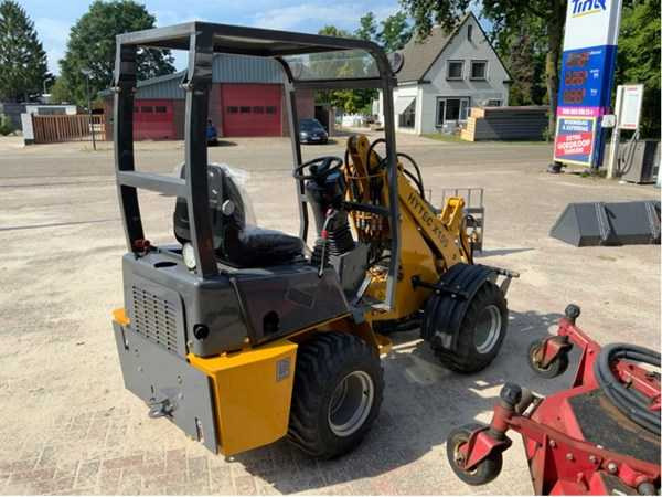 Hytec X100 - Колёсный погрузчик: фото 4 Hytec X100 - Колёсный погрузчик: фото 4